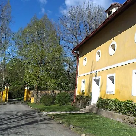 Lägenhet Ottmanach Schlosshof Pischeldorf
