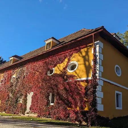 Apartment Ottmanach Schlosshof