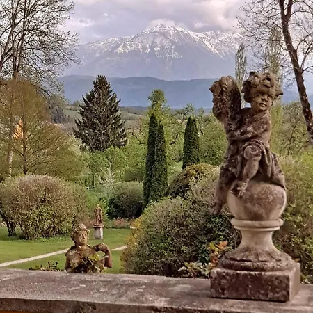 Ottmanach Schlosshof Pischeldorf