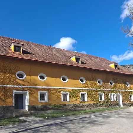 شقة Ottmanach Schlosshof *