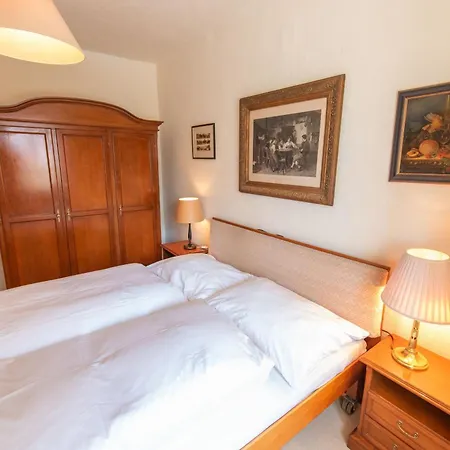 Ottmanach Schlosshof Apartment