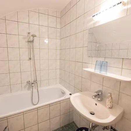 Ottmanach Schlosshof Apartment