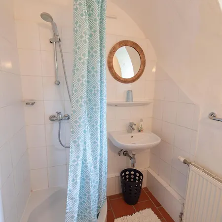 Ottmanach Schlosshof Apartment